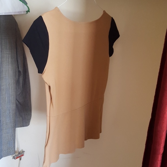 Top - Picture 2 of 2